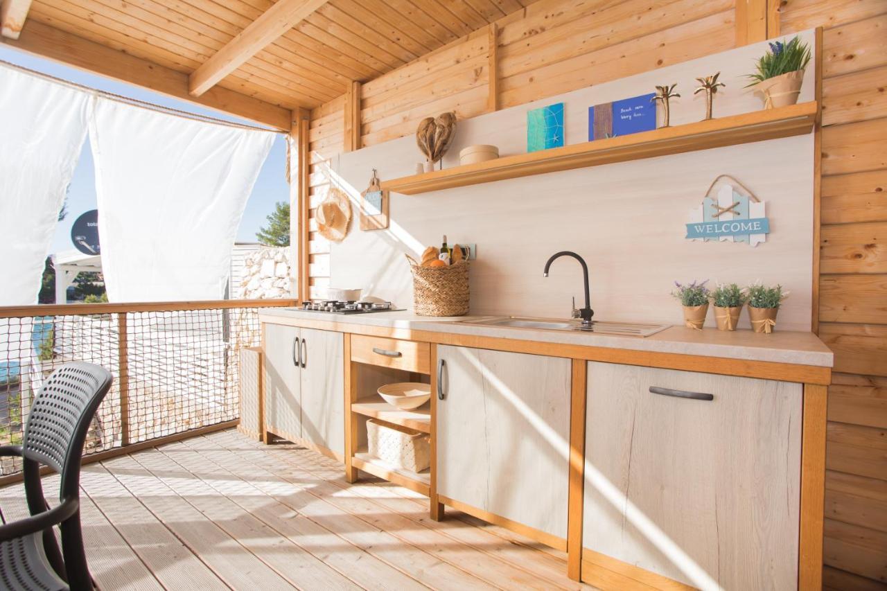Mara'S Coast - Amelia Lägenhet Pakoštane Exteriör bild